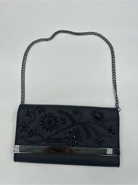 Vera Wang Embellished Black Chain Shoulder Bag